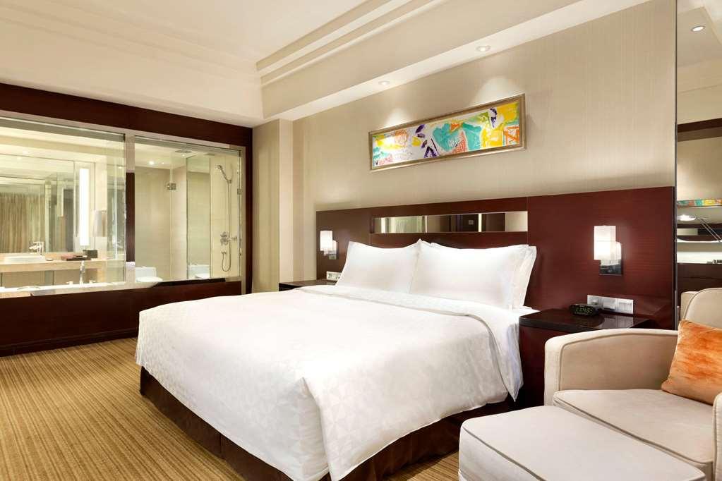 Hotel Ramada Plaza Lianyungang Zimmer foto